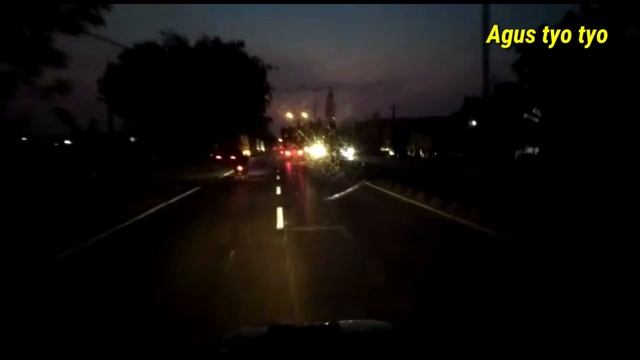 Duel panas 120 km/jam elf 2013 vs isuzu giga nmr 71 #stutjack##isuzu#astor balap#giga#sinden gosip