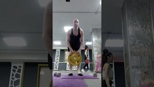 Румынская и становая тяга с блином. Фитнес. Упражнения с блинами. Осанка. Гибкость позвоночника.