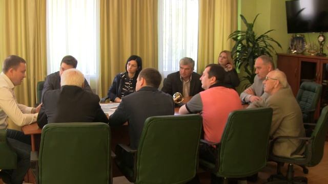 Встреча в РГА! В Змиеве обещают построить один из современных мостов в Украине по новой технологии смотреть онлайн