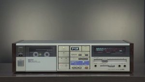 DENON DR-M3 ¥79,800(1982年頃) три аудио головки, сквозной канал, 20Hz-23kHz.