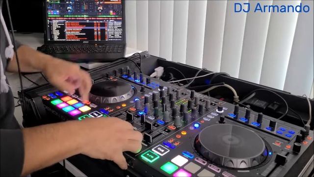 Scratchin it up/Turntablism on DJ Controller.