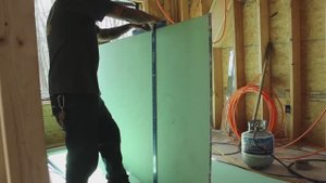 Жизнь с нуля #036. Внутренние работы. Ванная комната. Часть 1.