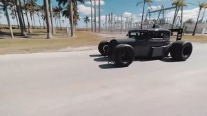 Hot Rod Cars - Ferrari VS Rat Rod