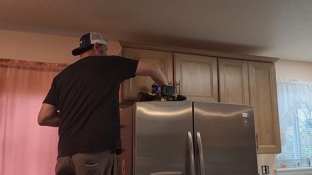 Professional Crown Molding Install | Tips and Tricks For Perfection | THE HANDYMAN | смотреть онлайн