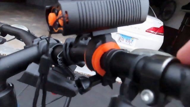 1,000 Lumen Bike Light Unboxing!! смотреть онлайн