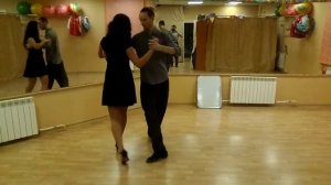 Giro cruzado en tango vals \ средняя группа