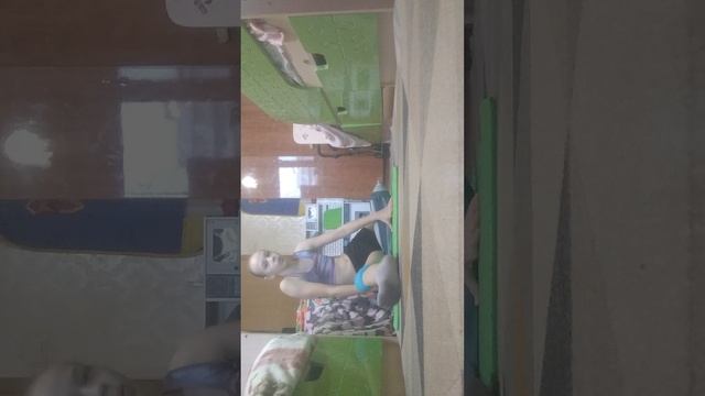 🍓как растянуть шпагат ХГ (2 часть)🍓
