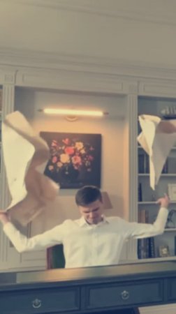 Работаем над созданием клипа

#SERGEY_BURAVKIN #ВсёПоменяется #СозданиеКлипа #СкороПремьера #Клип