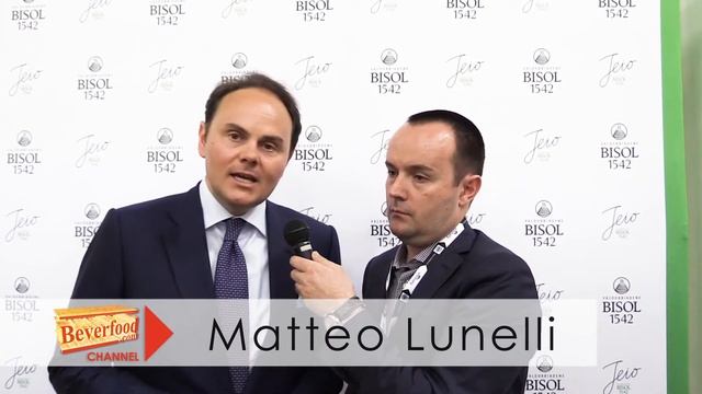 Matteo Lunelli presenta prosecco Bisol 1542 a Vinitaly 2018 смотреть онлайн
