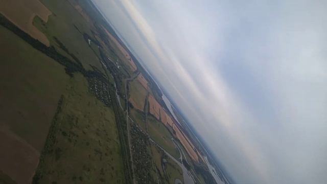 Первый в жизни полет выход из зоны комфорта смотреть онлайн