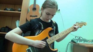 Девушка классно играет на гитаре Surf Rider(Cover) - Бирюкова Евдокия