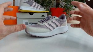 Adidas Run 70s.