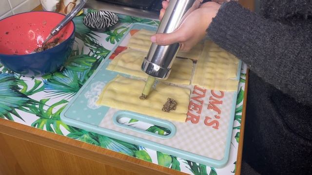 Ravioli con la Pasta Maker Philips -ripieni di funghi e tartufo-