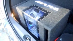 Subwoofer Alpine SBG-1244BP passa banda 30cm 12" 800W