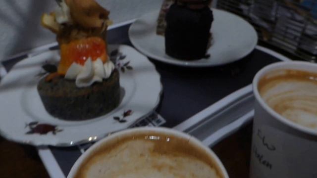 Weekend Antics #3 || Maltby Market, Lily Vanilli, Hoxton London смотреть онлайн