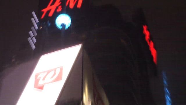 #7 Ночной Times Square смотреть онлайн