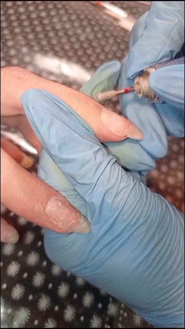 Маникюрчик