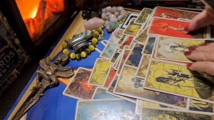 ЗРЯСОГЛАСИЛИСЬ МАСТЕРА ДЕЛАТЬ НА ВАС ПОРЧУ!#таро #гадание #таролог