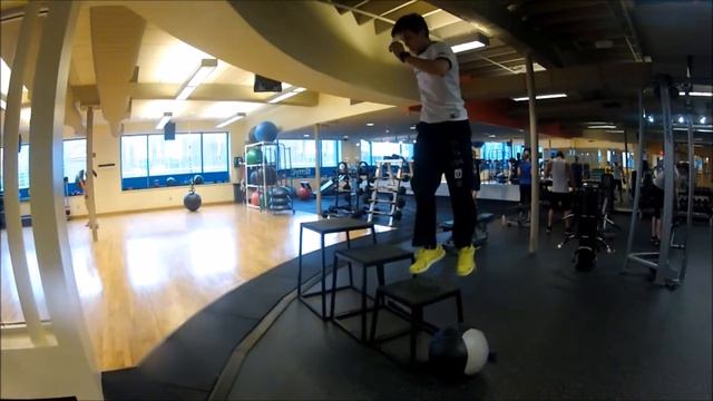 ChallengeSet 4 - Quadriceps смотреть онлайн