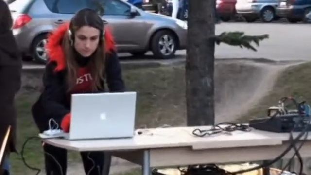 iParty MoscowMay2 смотреть онлайн