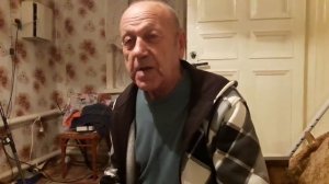 Анекдот про ворону.