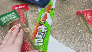 Пробуем китайскую еду.