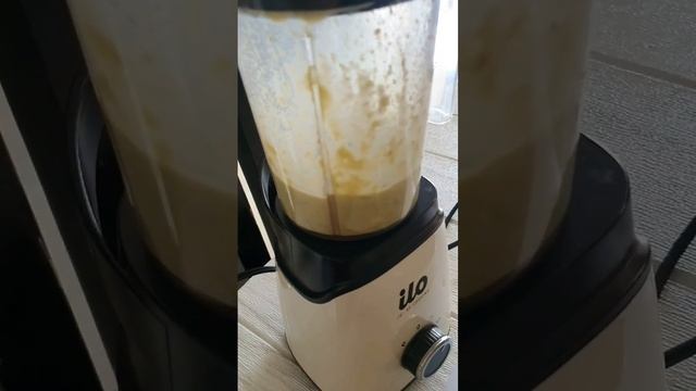 Avocado🥑+Egg yolk🥚+Breast milk🥛 | Baby food | 6 months+ #babyfoodrecipes #babyfood #shorts смотреть онлайн