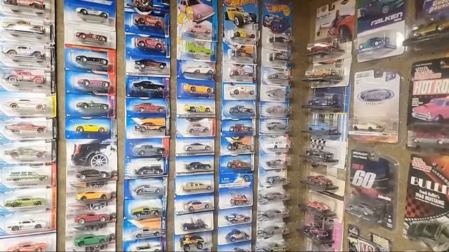 Hotwheels CARS & COFFEE смотреть онлайн