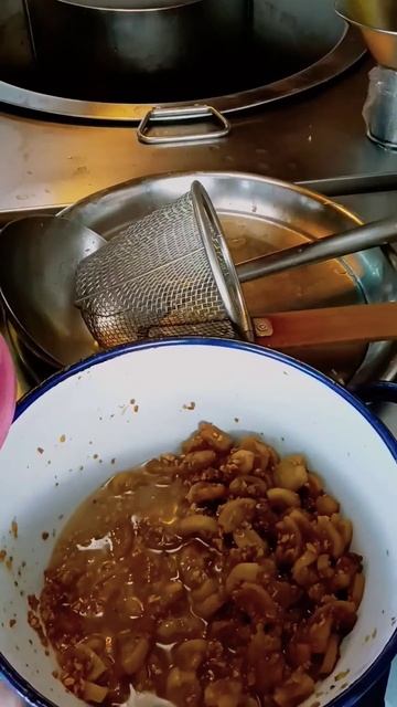 Noodles Soup Ozza Noodle and Soup Ojah โฮ้จ้าห์ เกาเหลาเนื้อตุ๋นหม้อไฟ Pattaya 🇹🇭 thailand 🇹🇭 смотреть онлайн