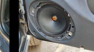 Замена штатных динамиков в Fiat Albea на DL Audio Raven 165