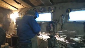 Адаптер-прицеп для тяжелого дизельного мотоблока. Начинаю со ступиц от девятки. Привариваю крепления