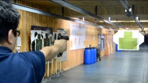 Тир.Стрельба из пистолета.