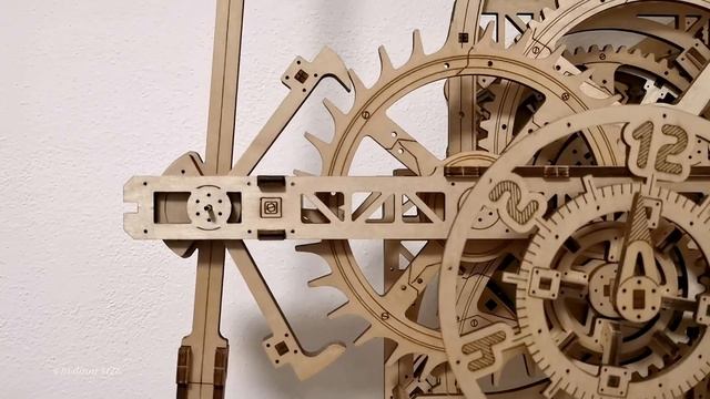 Aero Clock смотреть онлайн