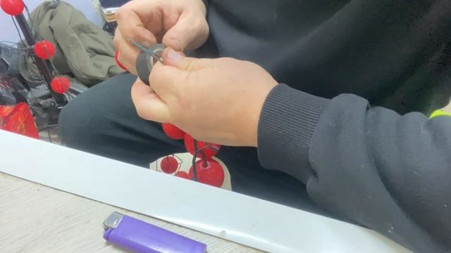 ЛЮТЫЙ МОРОЗ В СИБИРИ РЕМОНТИРУЕМ КИТАЙСКУЮ ГИРЛЯНДУ НА КОЛЕНКЕ И СУРОВЫЙ ЗАКОН ОБЩЕСТВА ПОТРЕБЛЕНИЯ