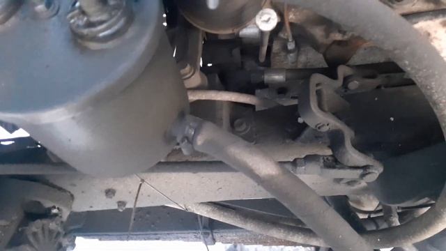 Камаз как прокачать рулевой механизм?