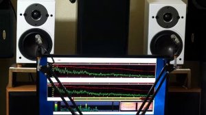 DALI OBERON1 WH power output by PM7003