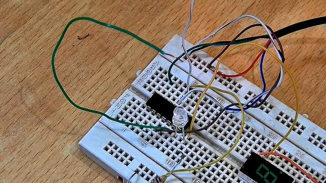 #17 LM 324 open loop comparator смотреть онлайн
