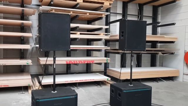 Peavey HiSys 215XT Bass Bins Fane Tops Yamaha Amps Total 2300 Watt RMS смотреть онлайн