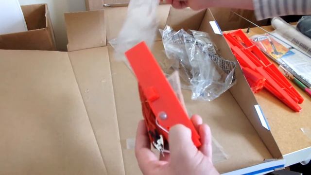 Estes Tandem-X review/build/launch Part 1 of 3 - Unboxing and launch pad assembly смотреть онлайн