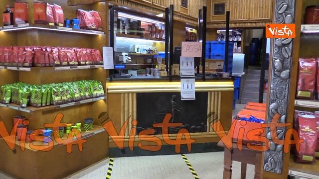 Fase 2 per la Tazza d’Oro, storico caffè di Roma. Il barista: “Si lavora solamente il weekend” смотреть онлайн