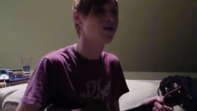 Two Atoms in a Molecule {Noah and the Whale cover} смотреть онлайн