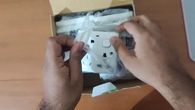 energypac 6pin socket unboxing смотреть онлайн