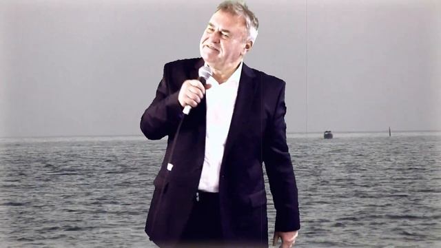 АЛЕКСАНДР СТОЛИЦА  - КАК ПРОВОЖАЮТ ПАРОХОДЫ