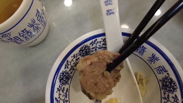 【广州漫步粤菜美食探店】最独特的怀旧点心！猪润烧卖！猪网油牛肉球！极少有！本地市场！二人消费79元！慢生活！爆好食！一定要试！激推！Canton Food Tour｜GuangZhou #dimsu