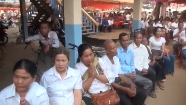 Dhama Talk 7 Seats , Full, At Watt Pothi Vong смотреть онлайн
