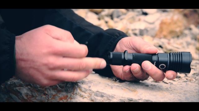 ThruNite "TC10 V2" wiederaufladbare 900 Lumen LED Taschenlampe смотреть онлайн