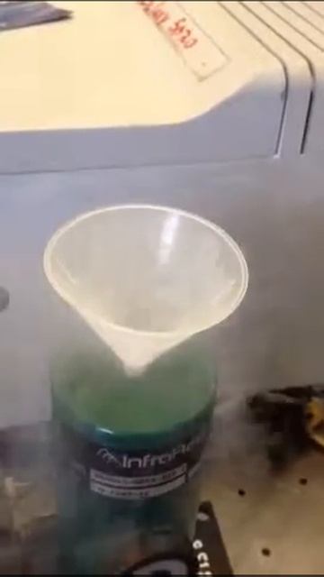 Violent boiling of LN2 смотреть онлайн