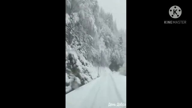 новогоднее настроение, 2021 снег и атмосфера смотреть онлайн