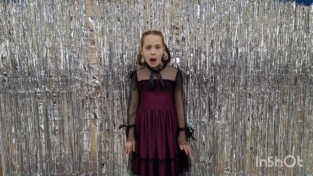 Эдуард Успенский " Разноцветная семейка "
Исполняет: Пашкова Дарья. смотреть онлайн