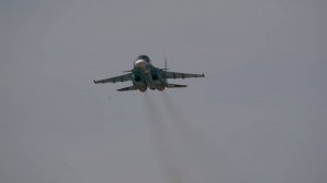 Су-34 нанес удар по военной технике ВСУ. Лучшее видео из зоны СВО